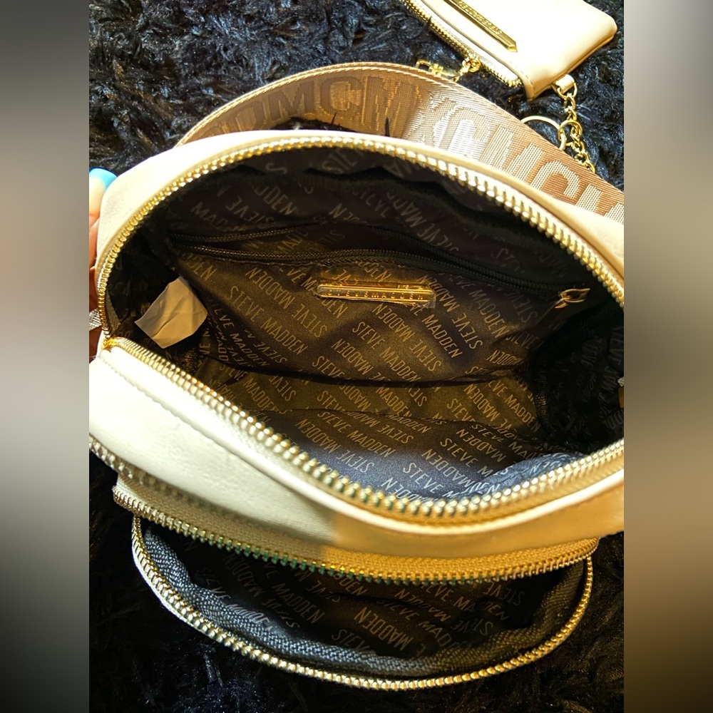 Steve Madden Rhinestone Purse - Picture 4 of 7